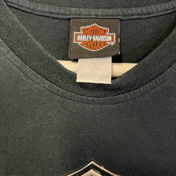 Harley Davidson black shirt with raised decal size large. - Picture 4 of 5